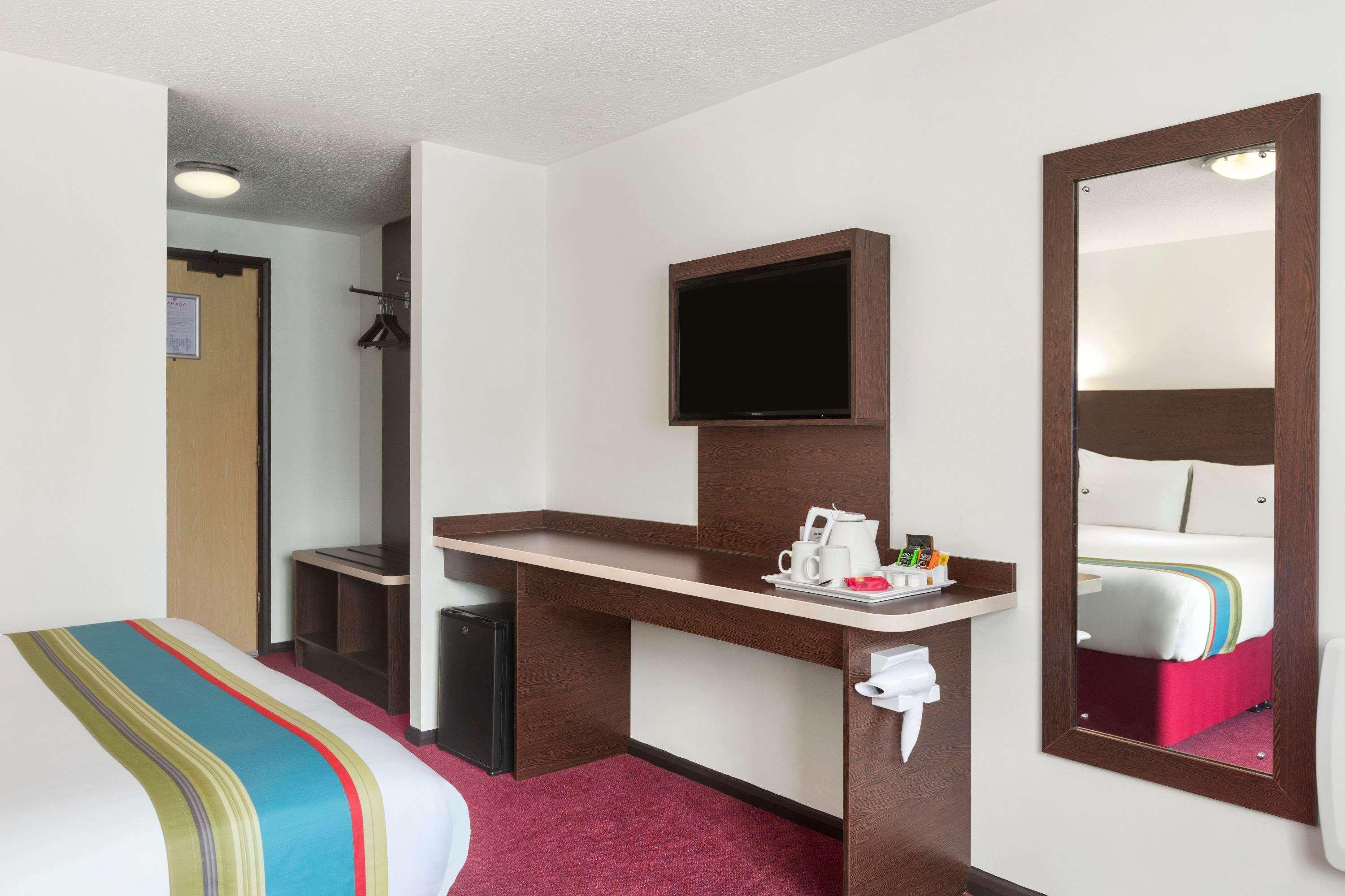 Ramada London South Mimms 4* Поттерс Бар